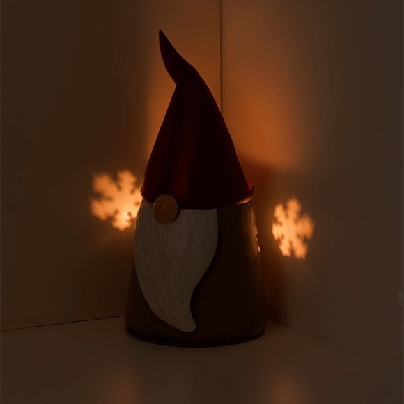 Christmas Gnome Warmer - Picture 2 of 2